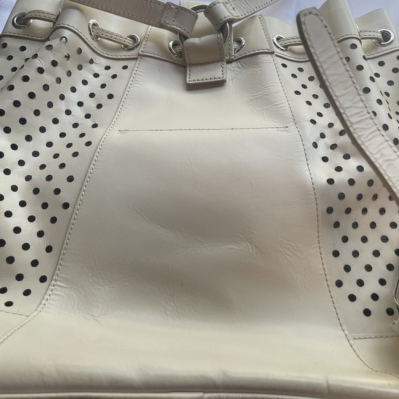Olivia Harris Tribeca White Perforated Leather Zipper Backpack Bag Purse - Picture 6 of 16
